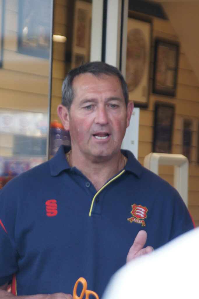 Graham Gooch: The Stalwart of Cricket and Graham Gooch Net Worth Journey Graham Gooch Net Worth
